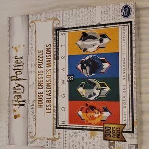 Harry potter house crests puzzle new in box